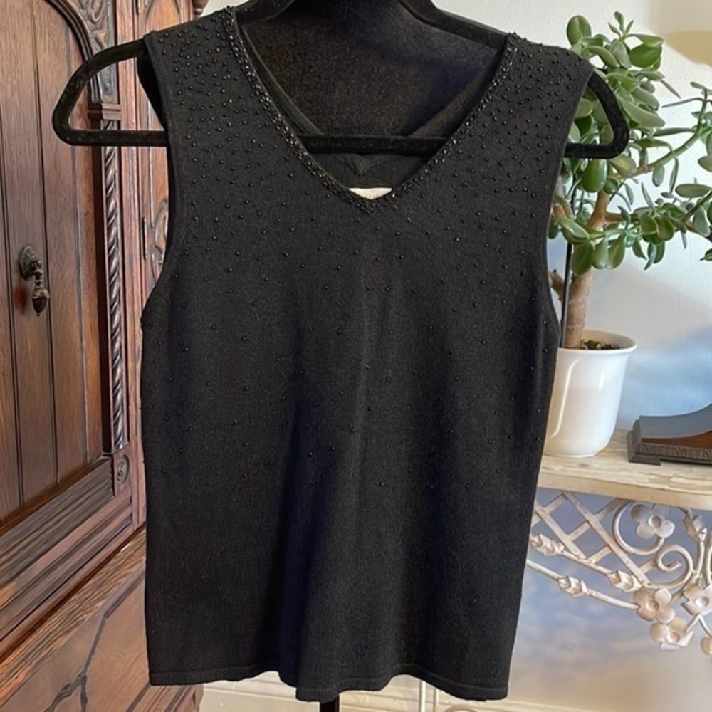 Silk Club Sleeveless Beaded‎ Top 85% silk and 15% cashmere size M EUC